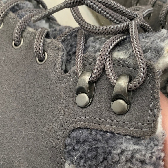 Skechers Black and Gray Winter Boots - Picture 17 of 17